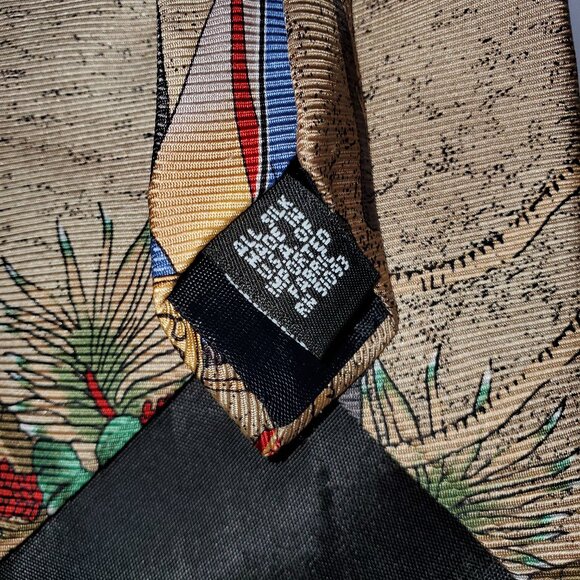 TANGO TROPICAL MENS TIE SKY/OCEAN/BEACH/ PALM TREES ******MADE IN USA****** - Picture 2 of 4